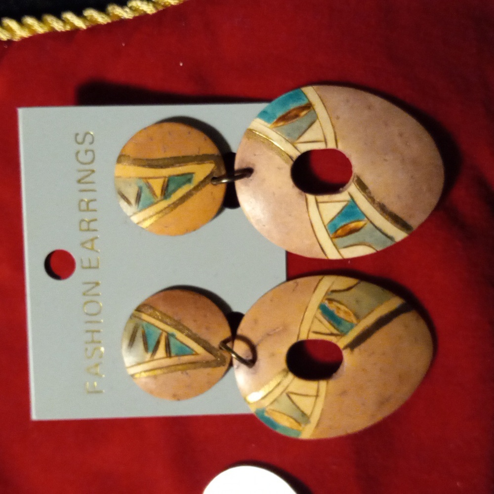 Fashion earrings